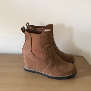 Chestnut Wedge Booties